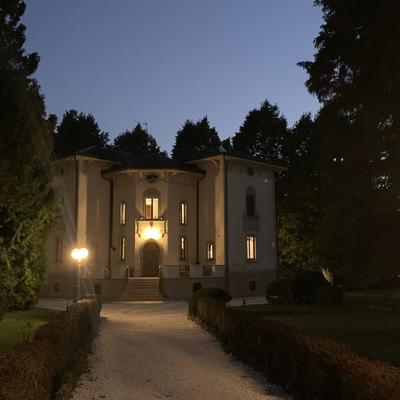 1.0 La Villa Rovetta
